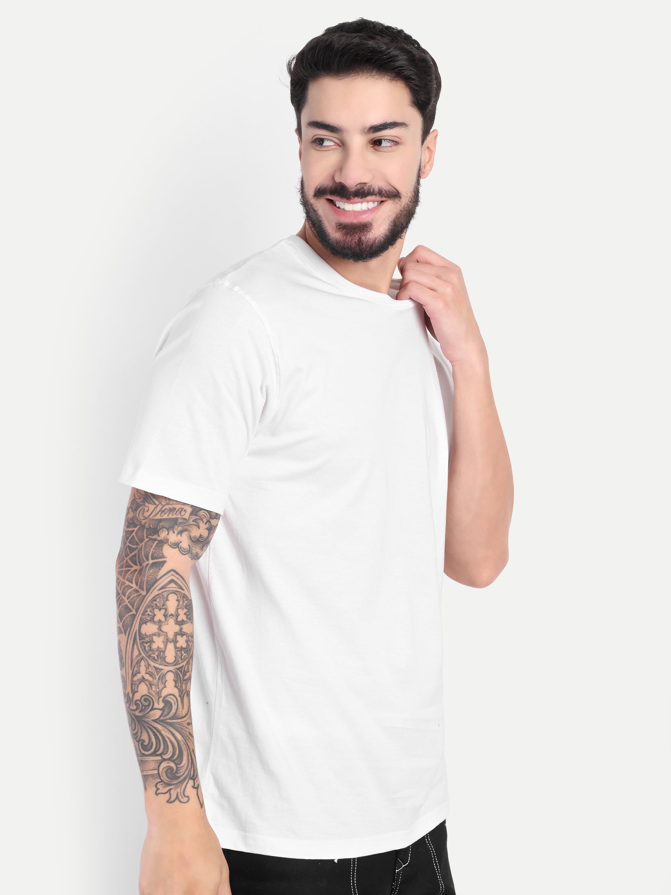 MENNER Round Neck T-Shirt | White