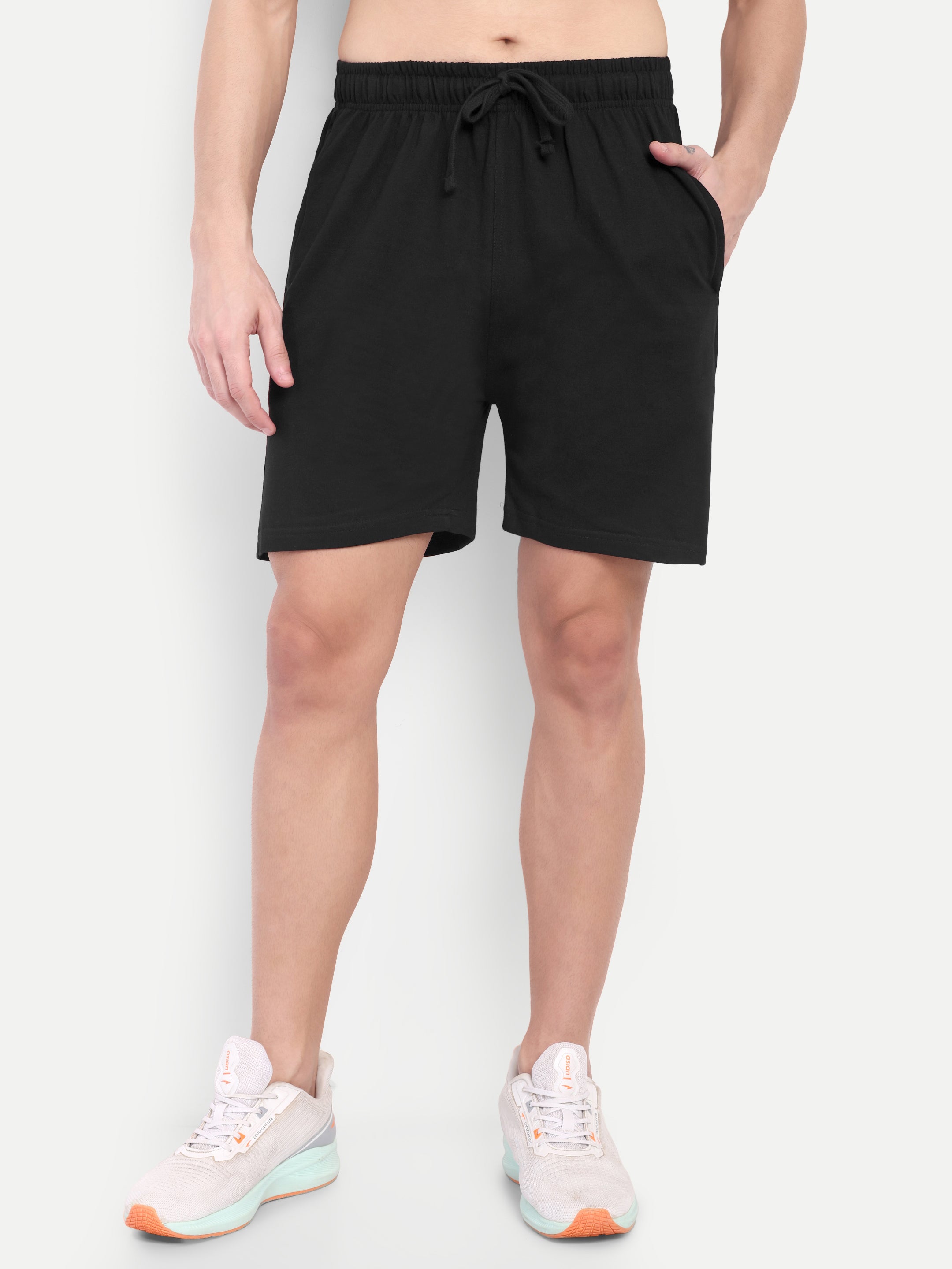 MENNER Black Cotton Short
